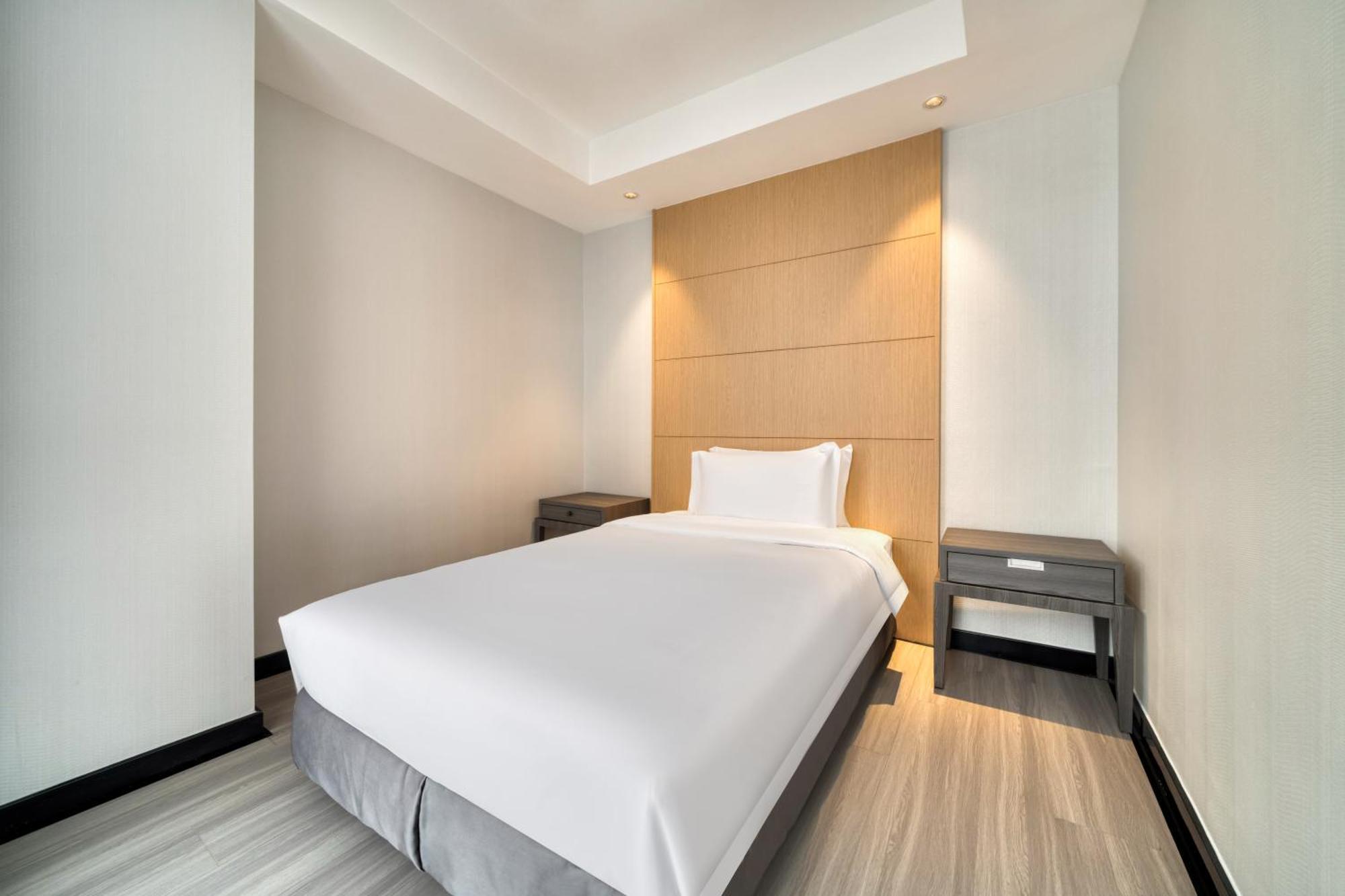 Отель Yiwu International Mansion Экстерьер фото