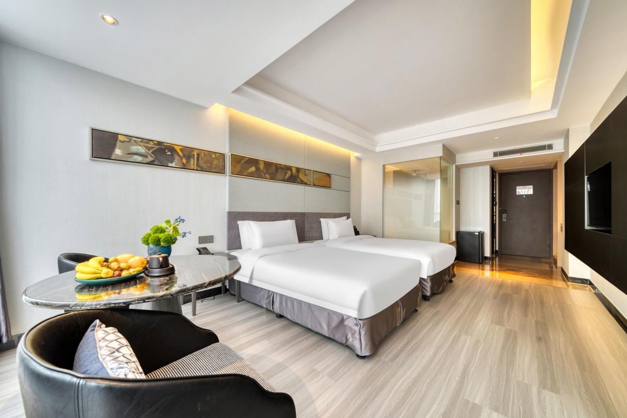 Отель Yiwu International Mansion Экстерьер фото