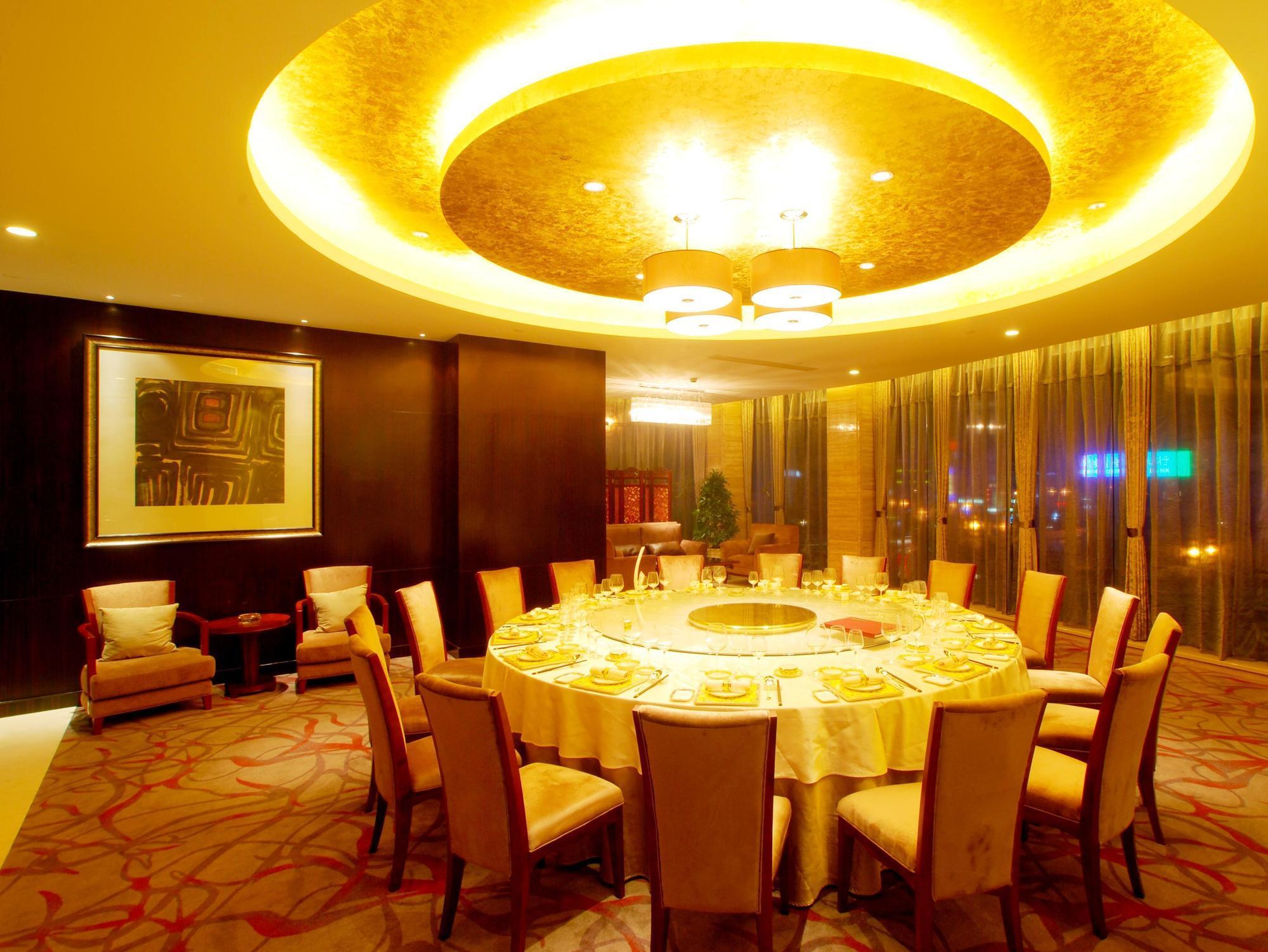 Отель Yiwu International Mansion Экстерьер фото